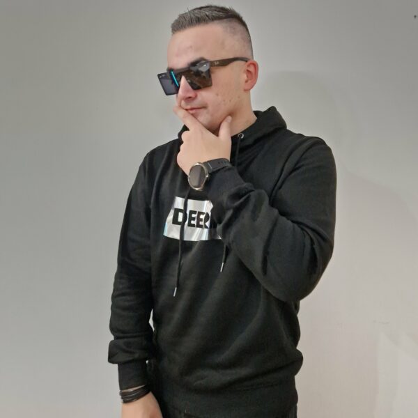 BLUZA DEERIVEE SREBRNA ROZMIAR "M" - obrazek 5